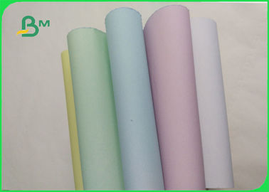 กระดาษสำเนาที่เป็นกระดาษแข็งสีสำหรับการใช้งานเชิงพาณิชย์อย่างเป็นทางการในแผ่นงาน