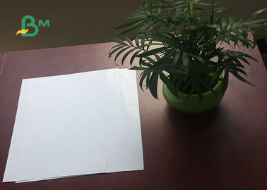 เยื่อไม้กระดาษเคลือบโครเมี่ยมกระดาษเคลือบ Couche กระดาษ FDA SGS ETC