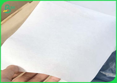 38gsm 40gsm Grease Proof Paper กระดาษฟอกขาวเกรดไม่ถนอมล้าง 60 มม. 700 มม. 500 มม