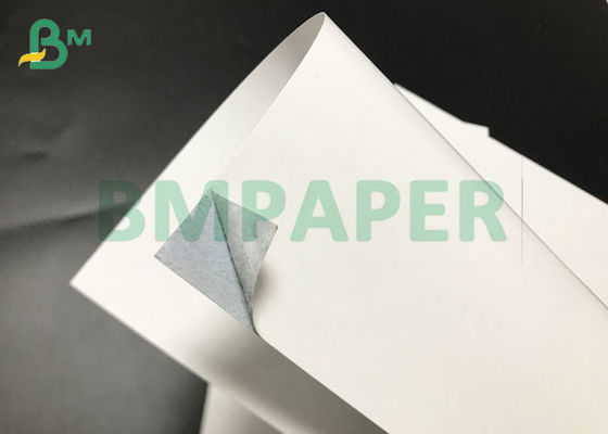 300g C2S กระดานเคลือบ Blue Middle Core กระดาษเคลือบเงาสองด้านสำหรับเล่นไพ่