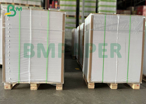 300g C2S กระดานเคลือบ Blue Middle Core กระดาษเคลือบเงาสองด้านสำหรับเล่นไพ่