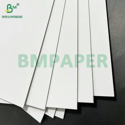 1 มิลลิเมตร 1.1 มิลลิเมตร กระดาษเคลือบดินสีขาวแข็งสองด้าน สําหรับกล่องกล่องของขวัญ