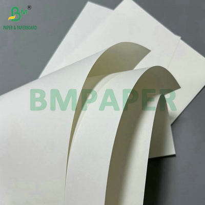 120 กรัม 150 กรัม กระดาษครัฟท์สีขาวแข็งแรง สําหรับกระเป๋าช้อปปิ้ง 787 มิลลิเมตร 1092 มิลลิเมตร