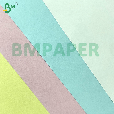 55gsm ภาพว่างสีขาว / สีฟ้า กระดาษไร้คาร์บอน รอลล์และแผ่นสําหรับการพิมพ์ใบเสร็จ NCR CB / CF / CFB
