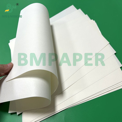 75g 85g กระดาษหนังสือพิมพ์ดี สําหรับการพิมพ์และสํานักพิมพ์ 787 x 515 มม