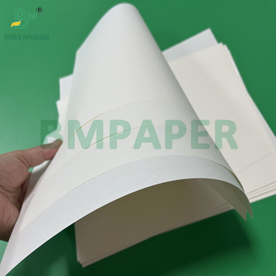 75g 85g กระดาษหนังสือพิมพ์ดี สําหรับการพิมพ์และสํานักพิมพ์ 787 x 515 มม