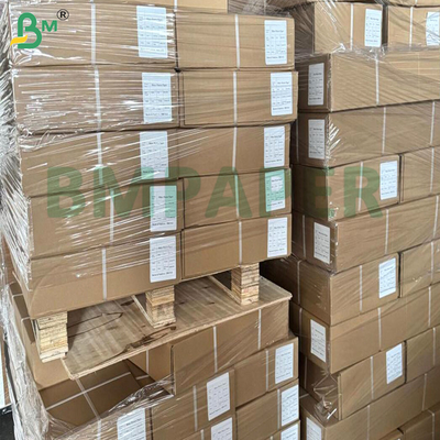 กระดาษความร้อนสำหรับเครื่องบันทึกเงินสด 60 กรัม 65 กรัม กระดาษความร้อนใสสำหรับป้ายการจัดส่ง ตั๋ว และบัตรผ่านขึ้นเครื่อง