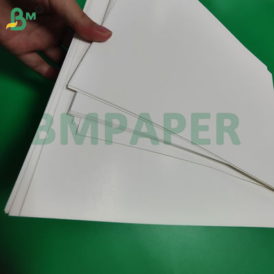 255g Greaseproof Paper Board For Fired Food Boxes 720 x 1020mm High Stiffness