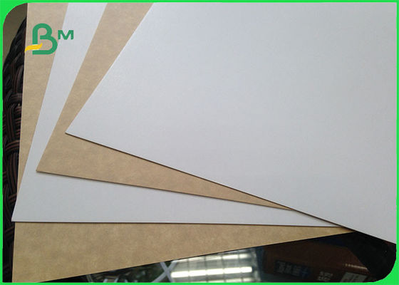 450gsm FSC Certified Clay Coated Kraft กลับกระดาษเกรดอาหารกระดาษ Roll / กระดาษสีขาวสำหรับบรรจุ