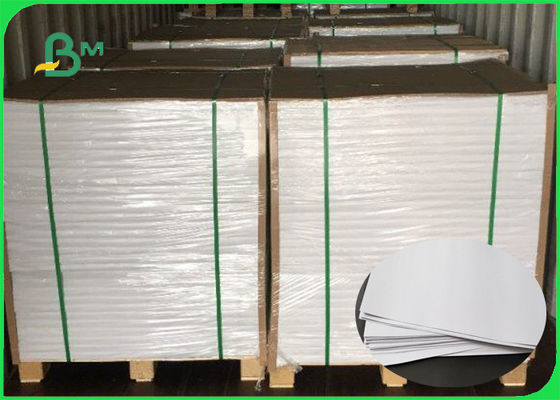 การดูดซับหมึกที่ดีขนาดกระดาษที่ได้รับการรับรอง FSC ที่ผ่านการรับรองที่กำหนดเองสำหรับหนังสือต่างๆ