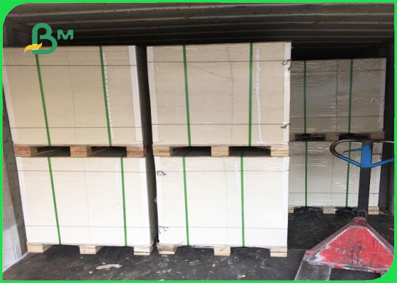 FSC / FDA อนุมัติกระดาษคราฟท์สีขาวเคลือบด้านเดียว 35 / 40GSM ในแผ่น