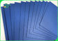 กระดาษแข็งแข็งเคลือบสีฟ้าขนาด 1.3 มม. 1.5 มม. 720 * 1020 มม. 1.3 มม. สำหรับโฟลเดอร์แฟ้ม