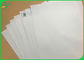 รีไซเคิลสีฟอกขาว 70gsm 100gsm กระสอบม้วนกระดาษคราฟท์สำหรับถุงกระดาษ