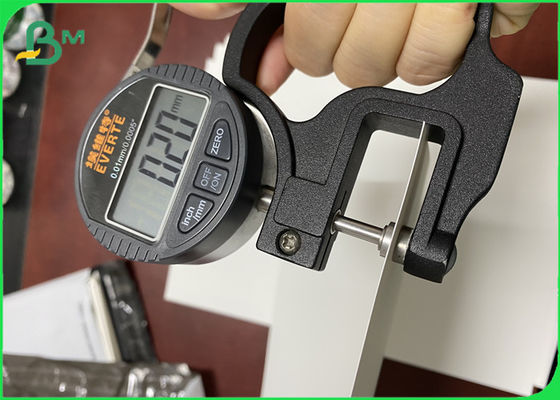 A3 A4 ขนาด 200um กันน้ำไม่ฉีกขาดกระดาษสังเคราะห์ PET พิมพ์เลเซอร์