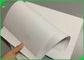 55 แกรม 60 แกรมกระดาษ Woodfree สีขาวสำหรับทำสมุดโน๊ตของโรงเรียน