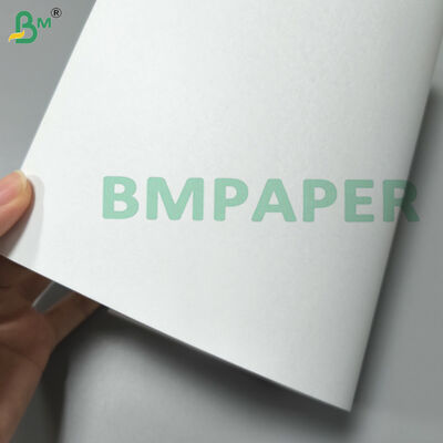 กระดาษการ์ดขาวไม่เคลือบ สีขาวสว่าง 65 ปอนด์ ปกกระดาษเรียบ