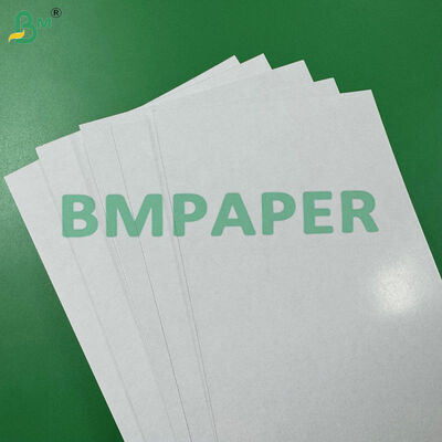 300-320gm กระดาษไพ่เคลือบด้านสองด้าน ความแข็งแรงสูง กระดาษไพ่ไพ่ไพ่ไพ่ดํา