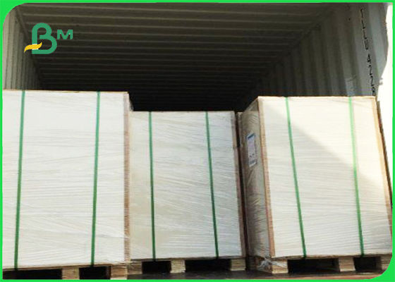 FSC ได้รับการรับรอง 250gsm 300gsm 350gsm เพล็กซ์เคลือบบอร์ดด้วยสีเทากลับสำหรับบรรจุ