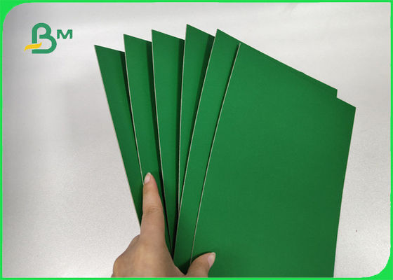 สีเทาคณะกรรมการที่ได้รับการรับรอง FSC พิมพ์สี 1800gsm 1500gsm สำหรับปกหนังสือ