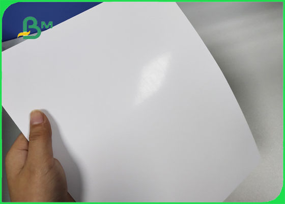 FSC C2S ART การ์ดกระดาษ / Couche Paper 300GSM ในรีม 23 * 35 สำหรับโปสเตอร์