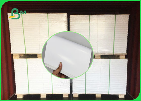 FSC C2S ART การ์ดกระดาษ / Couche Paper 300GSM ในรีม 23 * 35 สำหรับโปสเตอร์