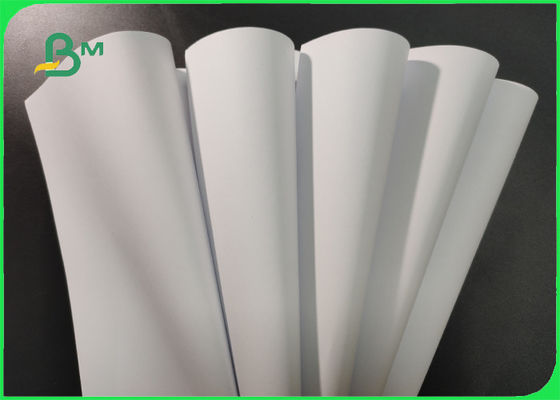 FSC อนุมัติ 70g 80g White Woodfree Paper Roll สำหรับโบรชัวร์เรียบ